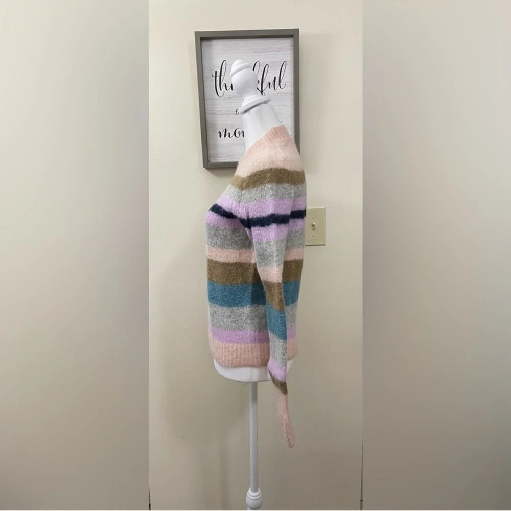 J Crew Point Sur Alpaca Wool Sweater Pink Rainbow Striped Crew Neck Soft Small